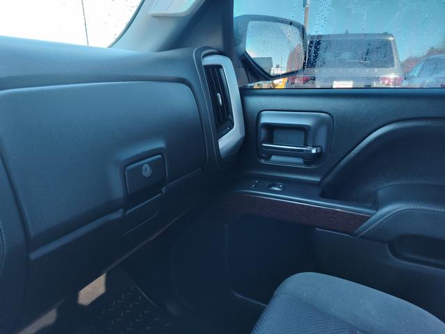 2015 GMC Sierra 1500 photo 26 of 28