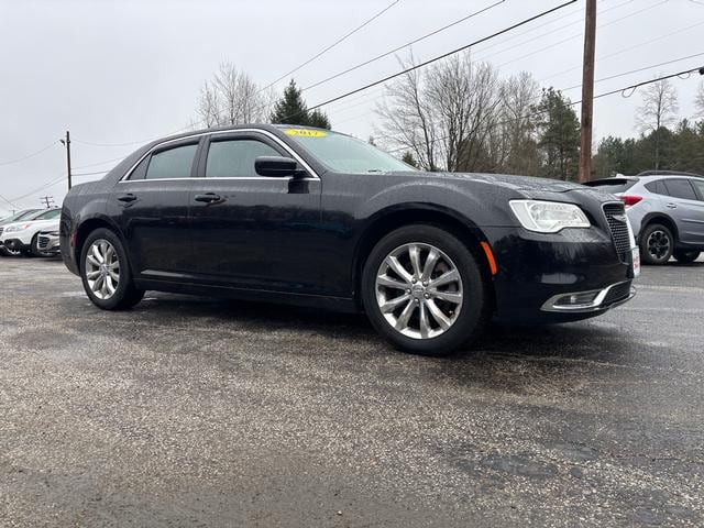 2017 Chrysler 300 Touring