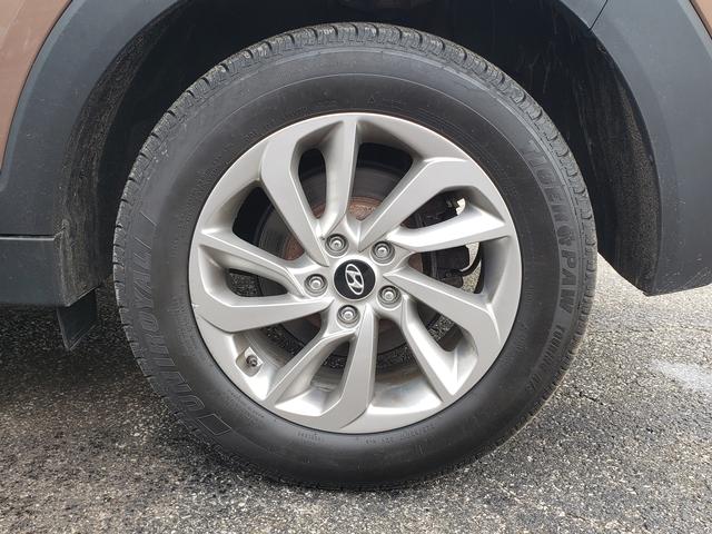 2017 Hyundai Tucson SE - 9