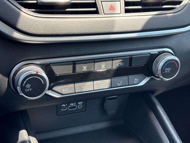 2022 Nissan Altima 2.5 SV Gun at Warne Motors