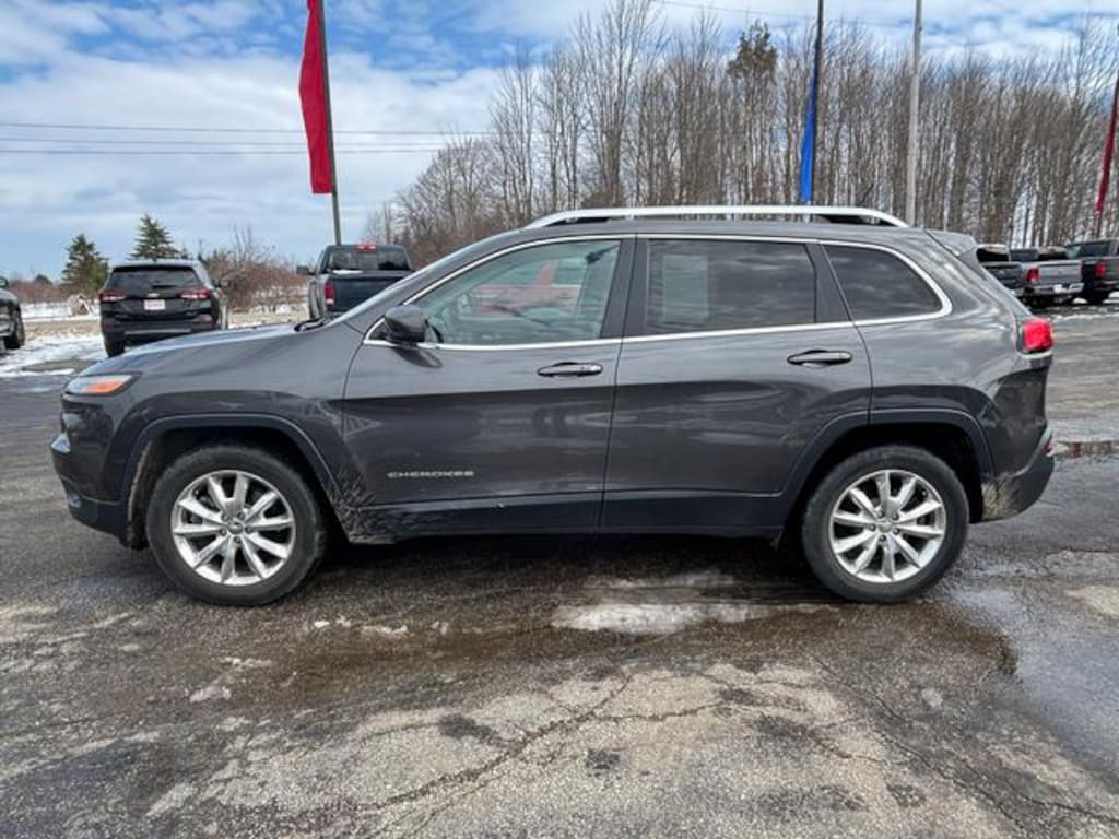 Used 2015 Jeep Cherokee Limited 4x4 SUV