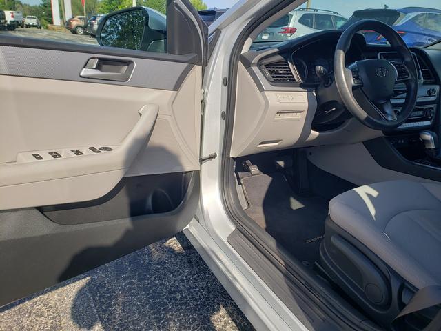 2018 Hyundai Sonata SE w/SULEV - 9