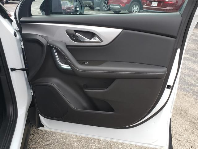 2024 Chevrolet Blazer LT w/2LT Summit White at Solomon Chevrolet