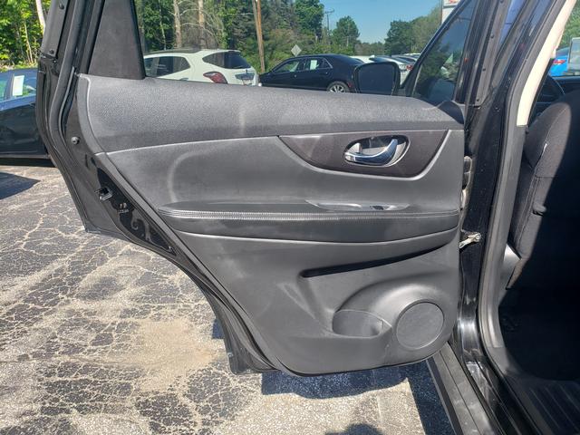 2020 Nissan Rogue SV Magnetic Black Pearl at Premiere Auto Sales