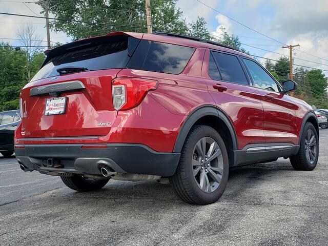 2021 Ford Explorer XLT Rapid Red Tinted at Town & Country Ford