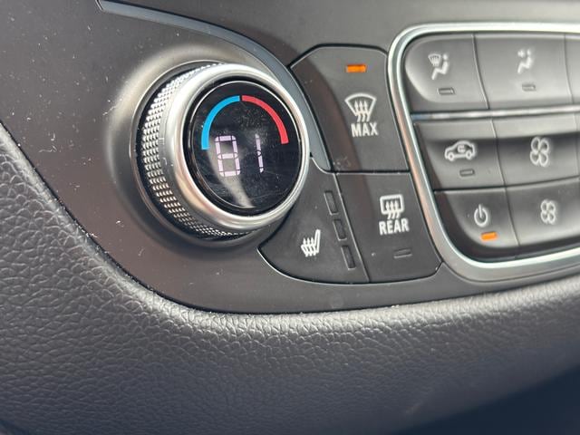 2019 Chevrolet Equinox LT w/1LT Pacific Blue at Solomon Chevrolet