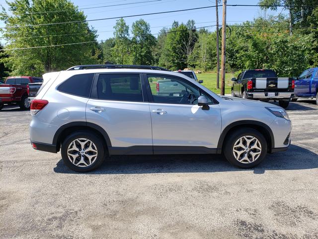 2023 Subaru Forester Premium - 7