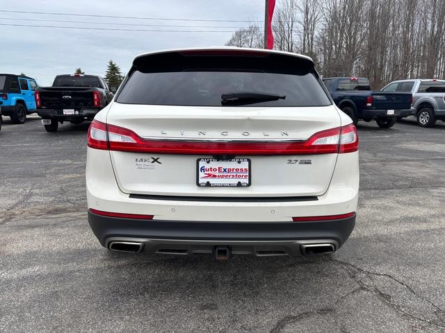 2016 Lincoln MKX  Confidential White 3C (Tri-Coat) at Solomon Chevrolet