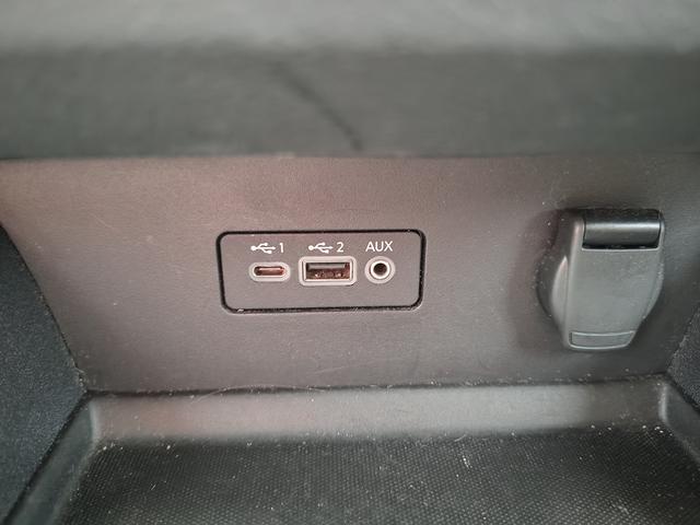 2019 Nissan Altima photo 26 of 28