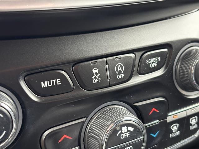 2020 Jeep Cherokee Limited Slate Blue Pearlcoat at Premiere Auto Sales