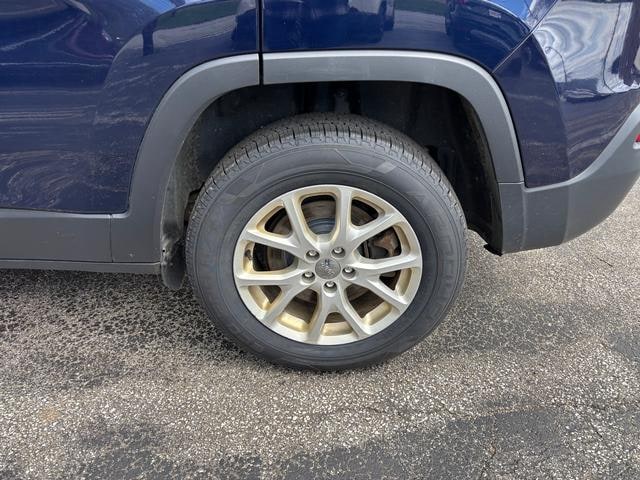 2016 Jeep Cherokee Sport 4x4 True Blue Pearlcoat at Solomon Chevrolet