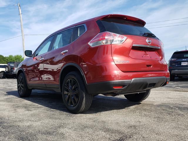 2015 Nissan Rogue S - 4