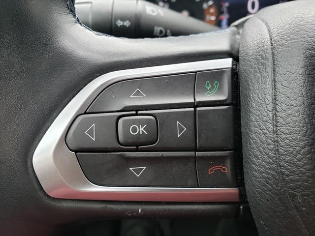 2022 Jeep Compass Latitude Bright White at Auto Express Rt. 8