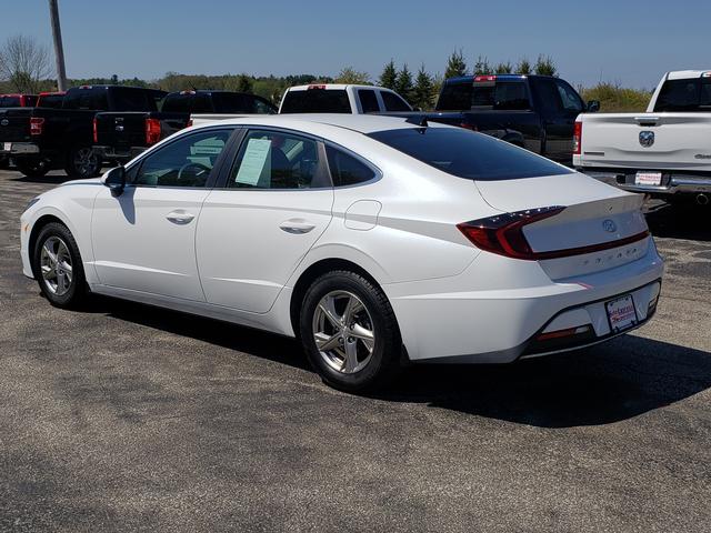2022 Hyundai Sonata SE Quartz White at Braxton Motor Co