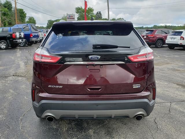 2020 Ford Edge  Maroon at Nick Chevrolet