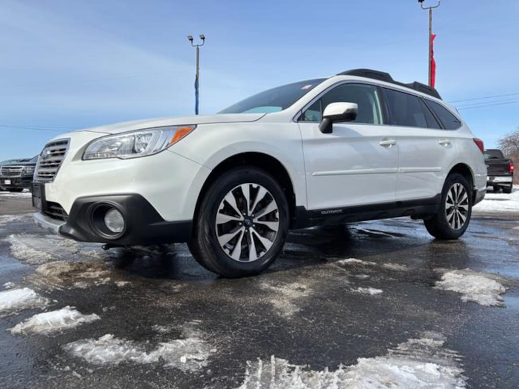 Used 2016 Subaru Outback 2.5i Limited SUV