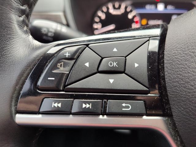 2019 Nissan Altima photo 20 of 28