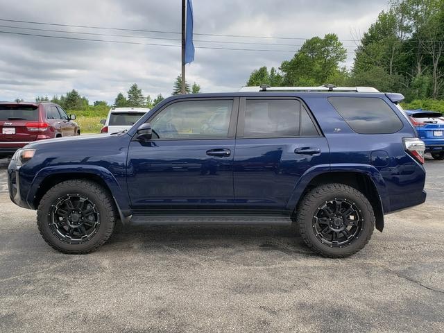 2017 Toyota 4Runner SR5 - 3