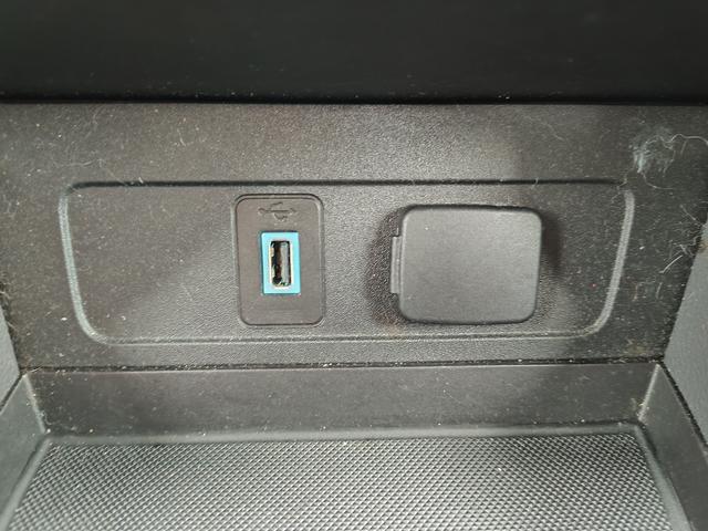 2018 Ford Escape photo 25 of 27
