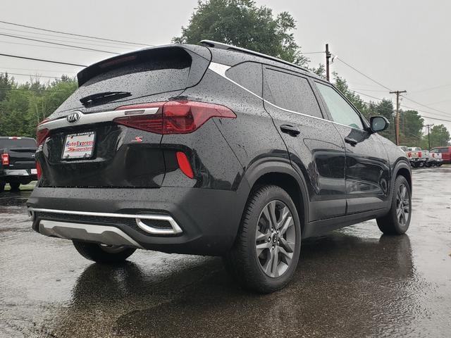 2021 Kia Seltos S - 6