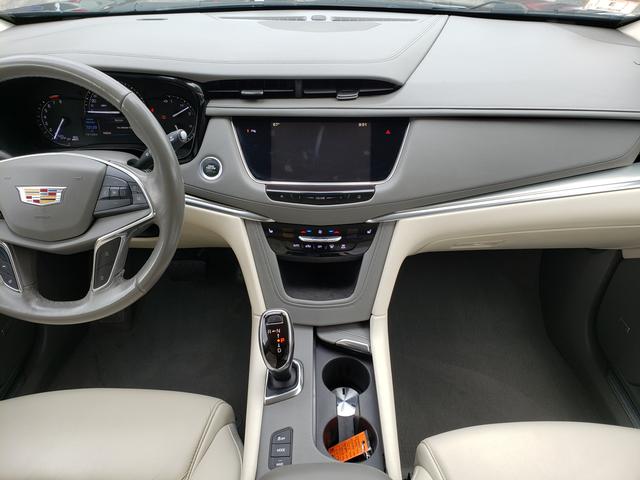 2018 CADILLAC XT5 Luxury Dark Granite at Solomon Chevrolet