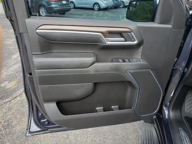 2022 Chevrolet Silverado 1500 LT - Photo 12