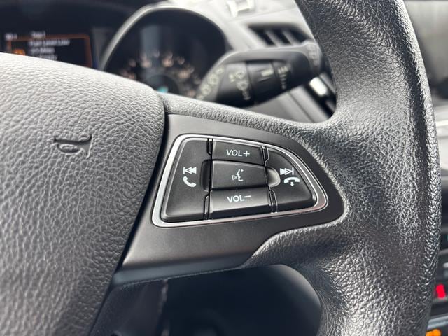 2019 Ford Escape SE Magnetic at Solomon Chevrolet