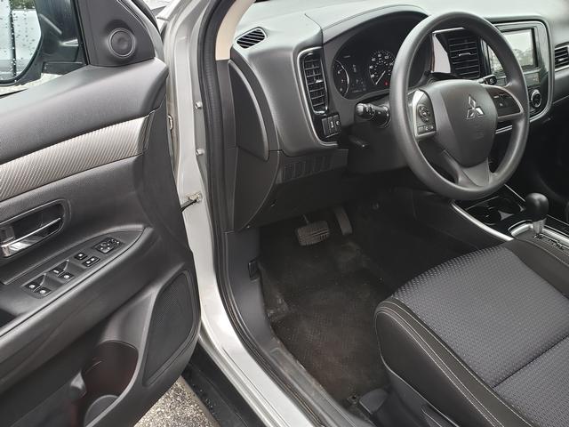2018 Mitsubishi Outlander ES Alloy Silver at New Motors