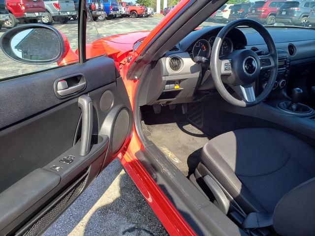 2011 Mazda Mazda MX-5 Miata Sport - 9