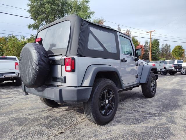 2016 Jeep Wrangler JK photo 7 of 28