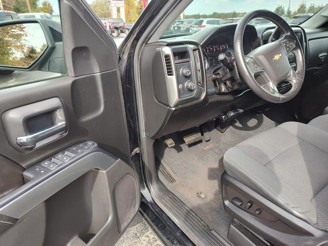 2018 Chevrolet Silverado 1500 photo 11 of 28