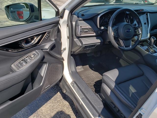 2022 Subaru Outback Limited - 11