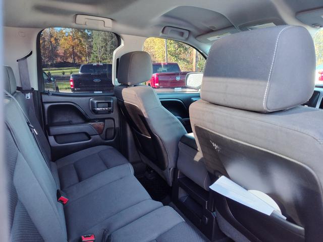 2015 GMC Sierra 1500 photo 17 of 28