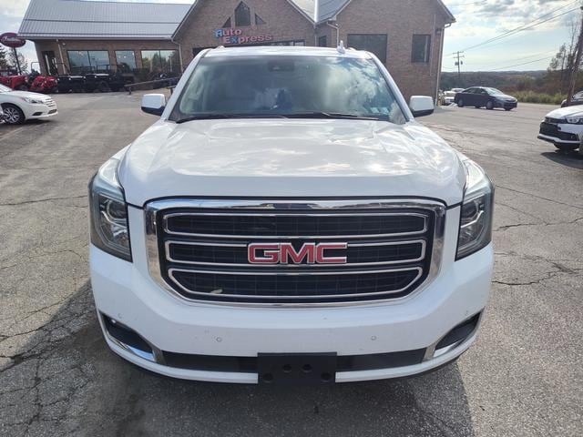 2019 GMC Yukon XL photo 2 of 28
