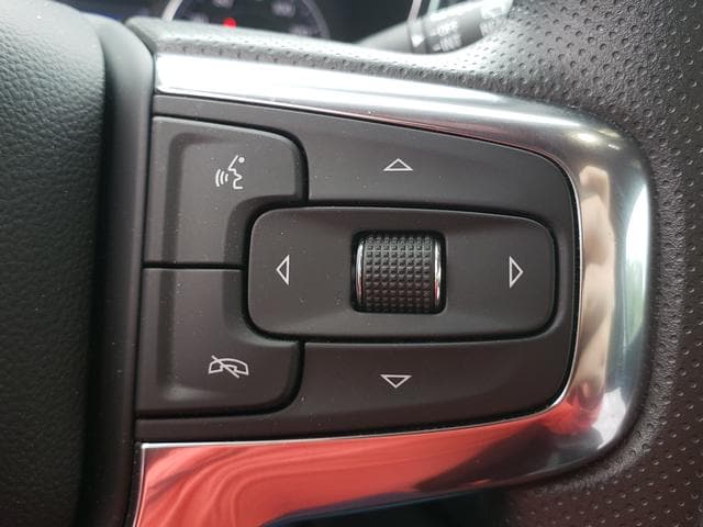 2024 Chevrolet Blazer LT w/2LT Summit White at Solomon Chevrolet
