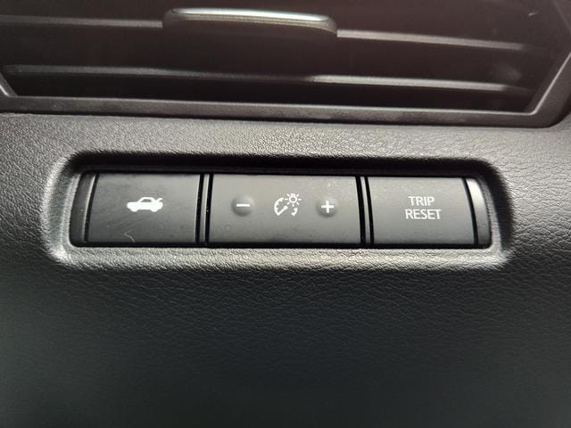 2023 Nissan Altima photo 25 of 28