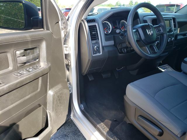 2019 Ram 1500 Classic Express - 10