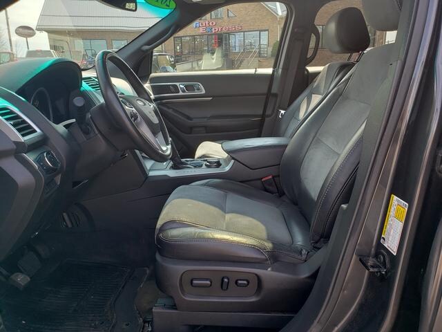 2015 Ford Explorer XLT Gray at Solomon Chevrolet
