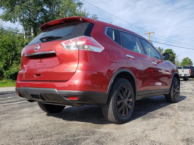 2015 Nissan Rogue S - 6