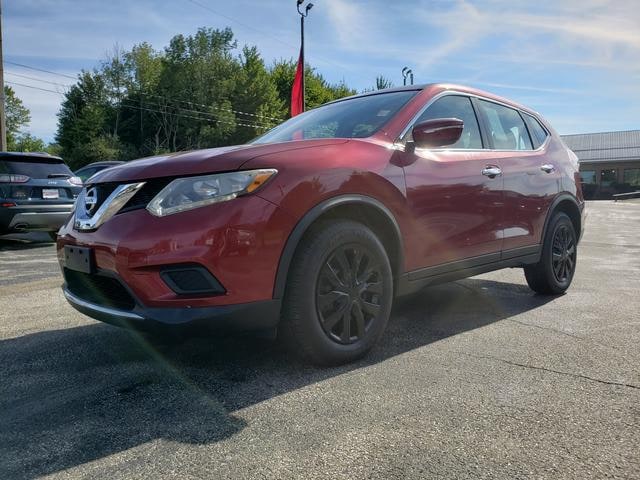 2015 Nissan Rogue S - 2