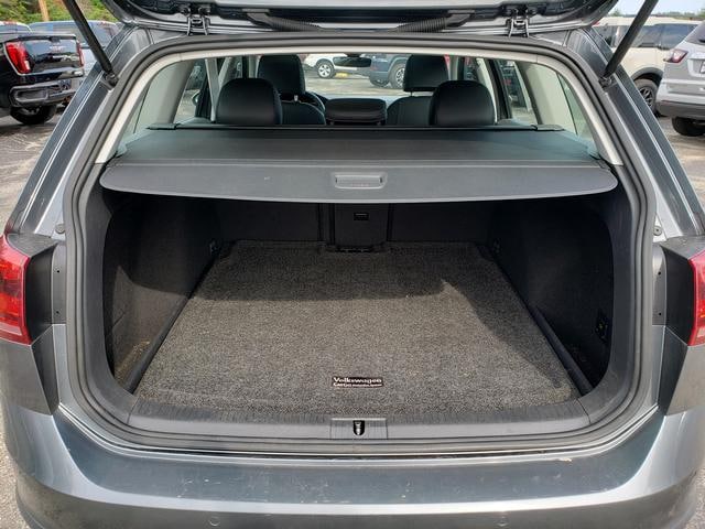 2017 Volkswagen Golf Alltrack TSI - 8