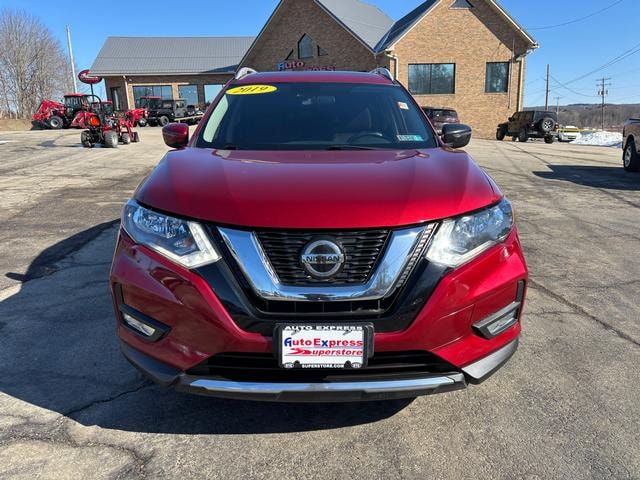 2019 Nissan Rogue SV - 1