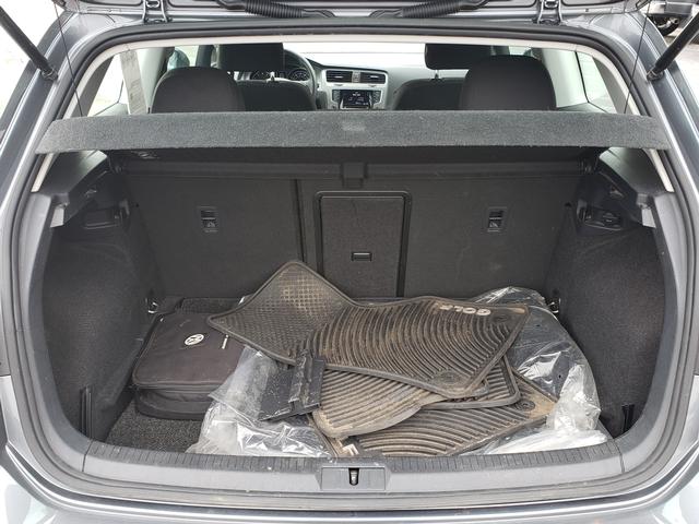 2015 Volkswagen Golf TSI S 2-Door - 8