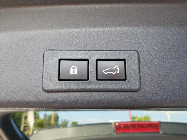 2023 Subaru Ascent Premium 7-Passenger Crystal Black Silica at Solomon Chevrolet