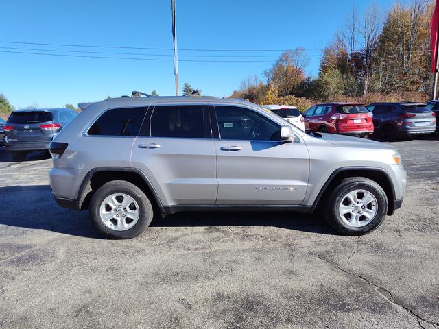 2016 Jeep Grand Cherokee photo 8 of 27