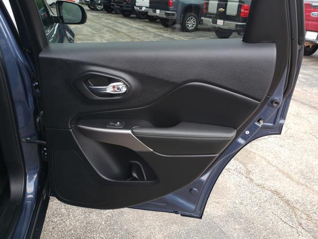 2021 Jeep Cherokee Limited Slate Blue Pearlcoat at Auto Express Rt. 8