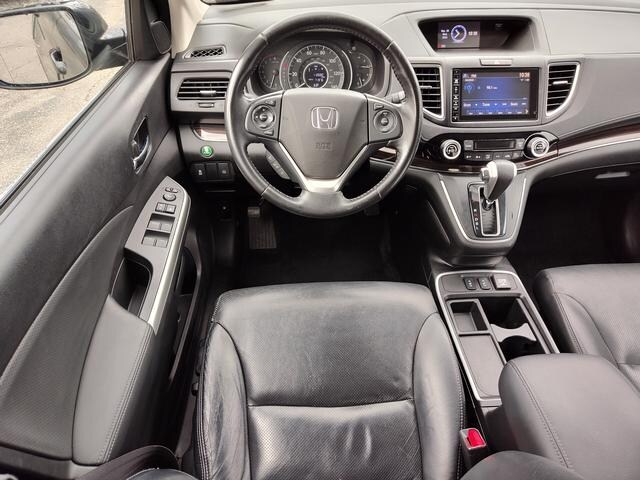 2015 Honda CR-V photo 16 of 28