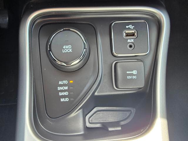 2017 Jeep New Compass Latitude 4x4 Granite Crystal at Auto Express Rt. 8