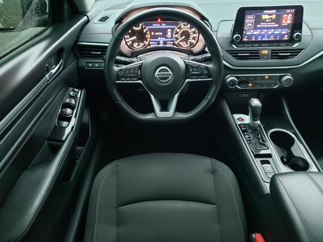 2021 Nissan Altima 2.5 SV Super Black at Auto Estates