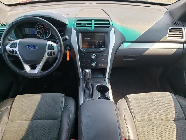 2015 Ford Explorer XLT Gray at Solomon Chevrolet